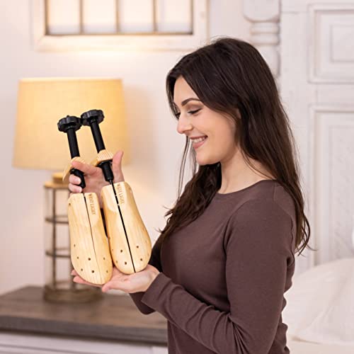 WEST LIGHT Shoe Stretcher Women，2-Way Wood Shoe Stretcher Shoe Tree for Wide Feet, Loosen Tight Shoes Women’s Size 5.5-10