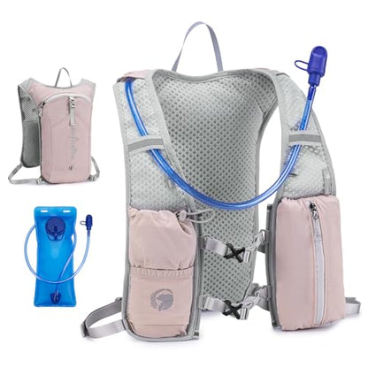 KSIBNW Running Vest for Women and Men, Lightweight Hydration Vest Backpack with 1.5L Water Bladder Bag Running Backpack for Hiking Biking Trail Cycling Race Marathon