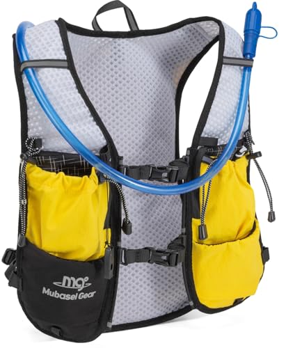 Lightweight Running Vest for Women & Men Hydration Backpack Pack with 1.5L Water Bladder Bag Running Gear Accessories for Hiking Marathon Trail Cycling