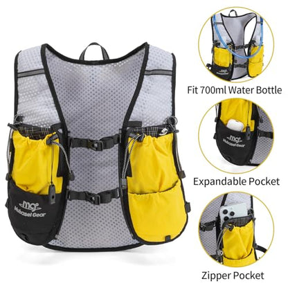 Lightweight Running Vest for Women & Men Hydration Backpack Pack with 1.5L Water Bladder Bag Running Gear Accessories for Hiking Marathon Trail Cycling