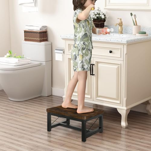 YINMIT Wooden Step Stool for Adults, Heavy Duty Step Stool for High Bed with Non-Slip Feet, Using for Bedroom, Living Room, Bathroom and Kitchen, Hold Up to 500 LBS - color: Rustic Brown 1 Tier